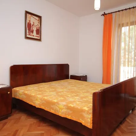 By The Sea Pag - 278 Guest house 3*