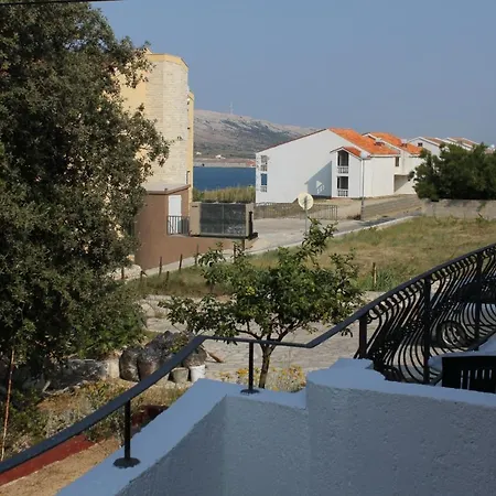 By The Sea Pag - 278 Guest house 3*